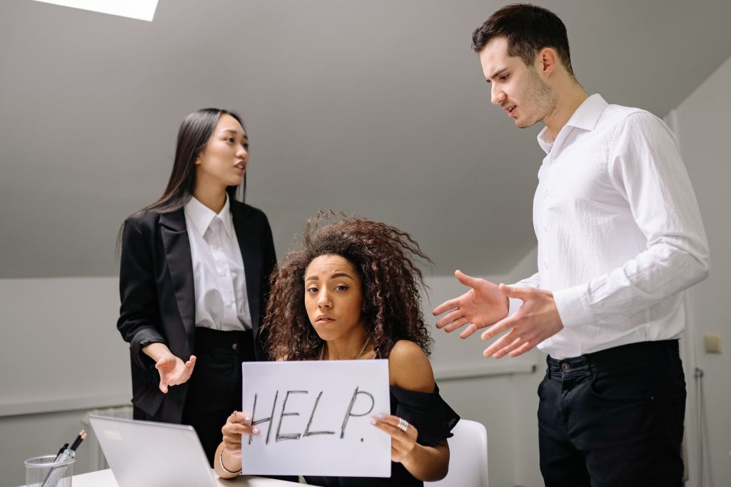 HOW TO HANDLE TOXIC PEOPLE IN THE&nbsp;WORKPLACE